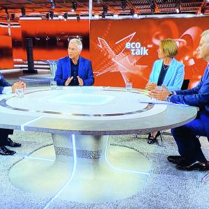 Sven Bradke im TV-Einsatz zugunsten der Ärztegesellschaft